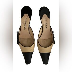 CHANEL Black and Tan Heels